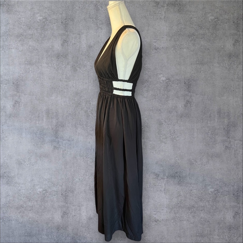 Indulge Elegant Black Midi Dress, NEW - Picture 3 of 8